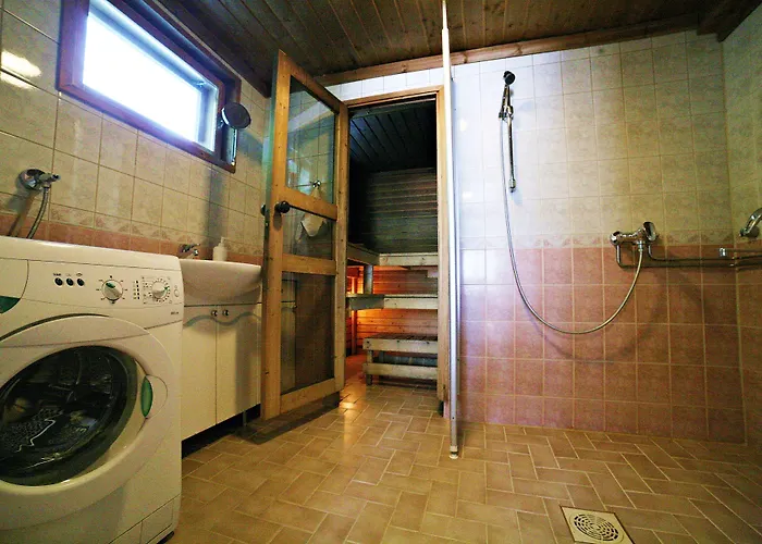 度假居 斯图卡度假屋 Pyhtaa