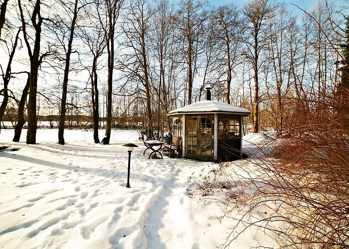 度假居 斯图卡度假屋 Pyhtaa